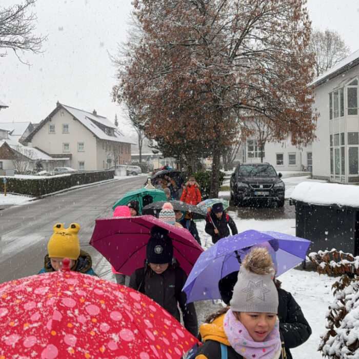 CjQKMFNuYXBjaGF0LzEzLjUxLjAuNTggKGlQaG9uZTE3LDM7IGlPUyAxOC41OyBnemlwKSAC